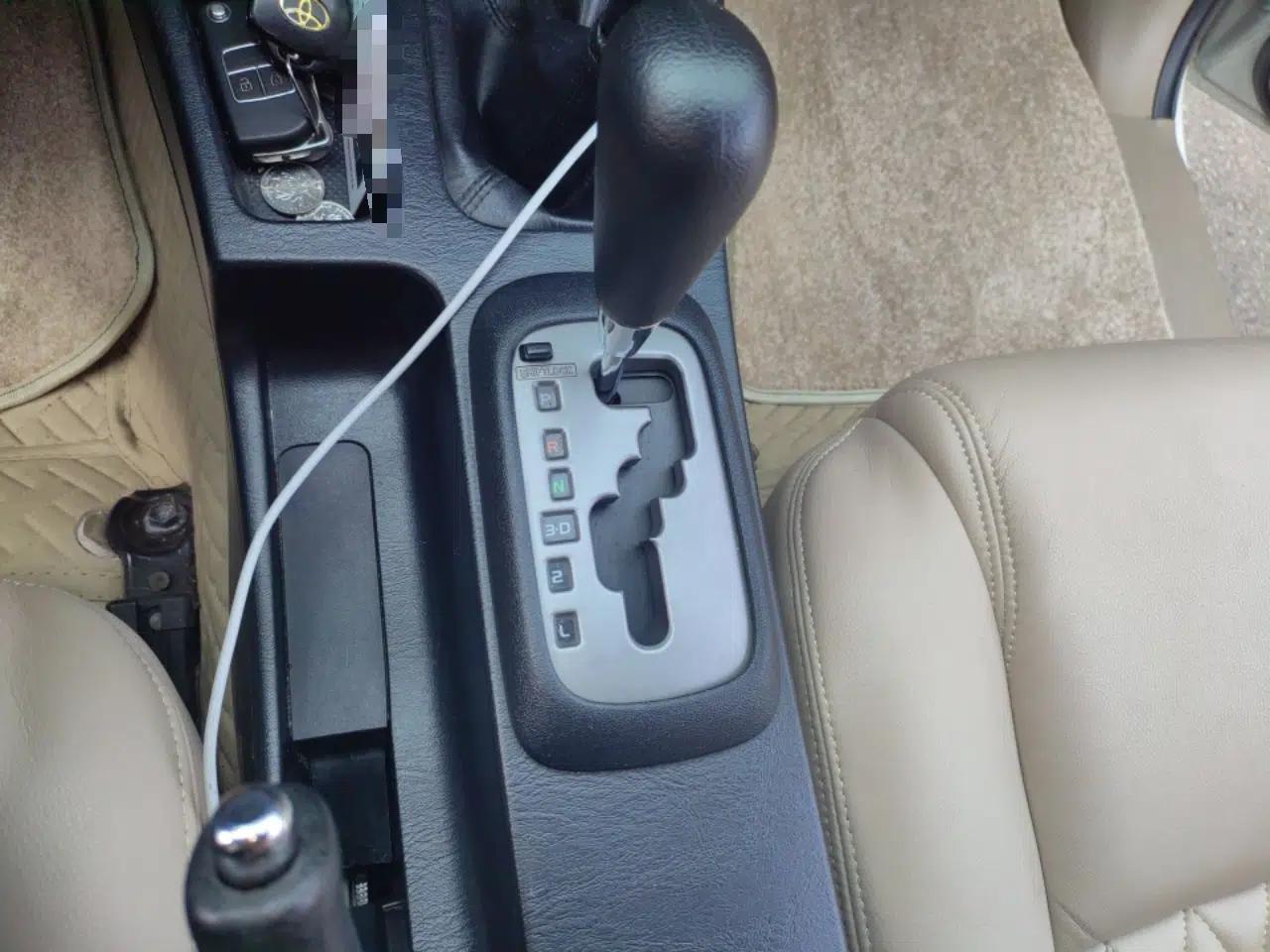 Toyota Fortuner 2015 2.7L Standard Edition — миниатюра 15