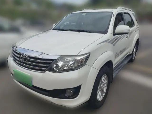 Toyota Fortuner 2015 2.7L Standard Edition