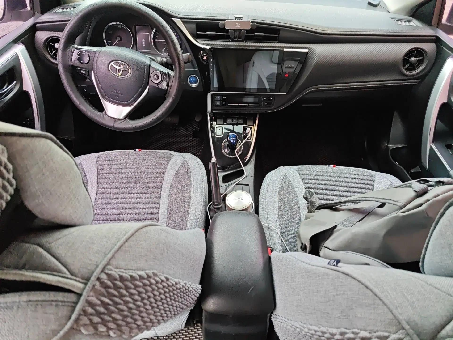 Toyota Levin Hybrid E+ 2019 1.8L PH GS E-CVT Elite Edition — миниатюра 10