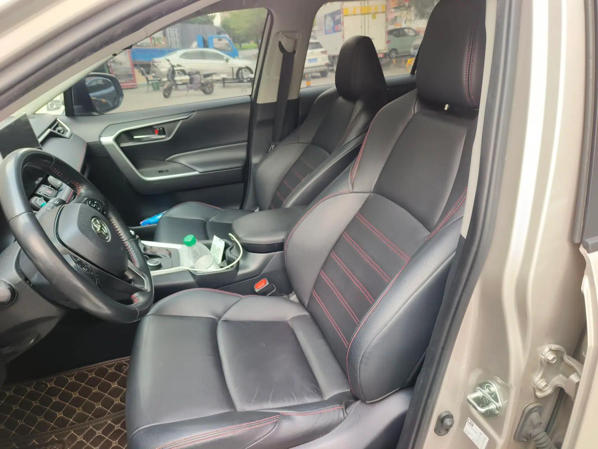 Toyota Wildlander New Energy 2021 High-Performance Edition 2.5L Two-Wheel Drive Powerful Version — миниатюра 16