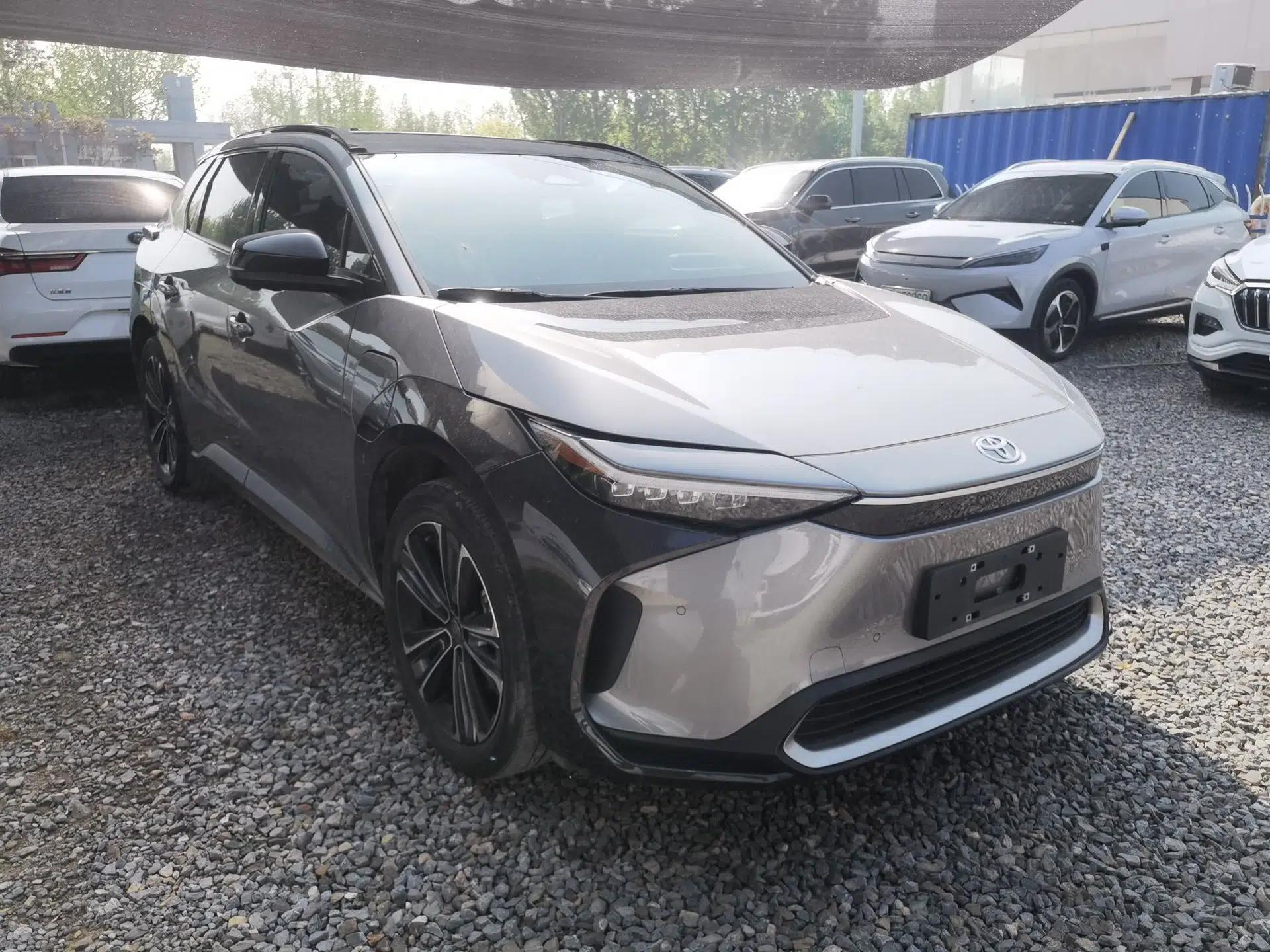 Toyota GAC bZ4X 2022 X-MODE Four-Wheel Drive Ultra — миниатюра 3