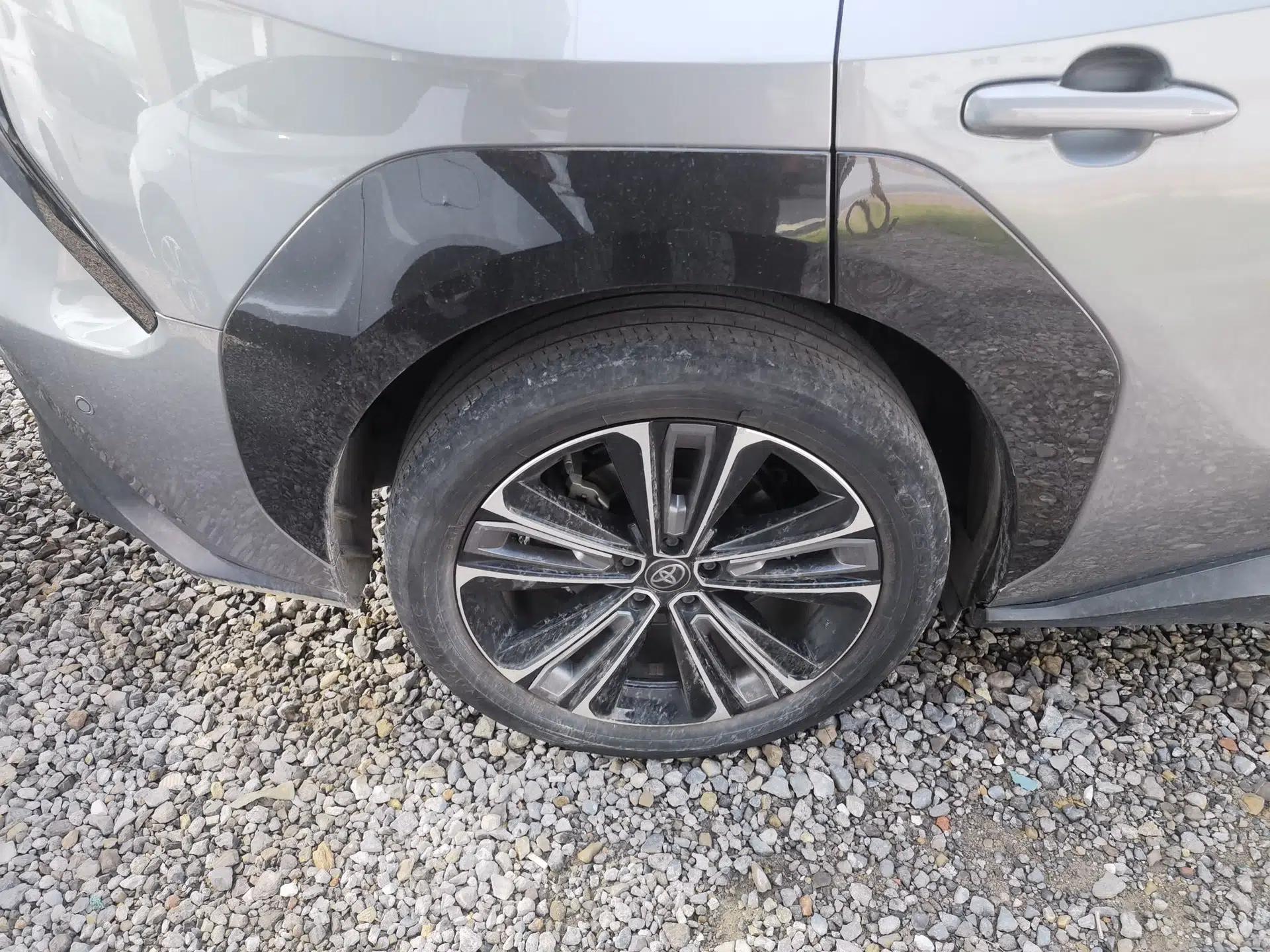 Toyota GAC bZ4X 2022 X-MODE Four-Wheel Drive Ultra — миниатюра 10