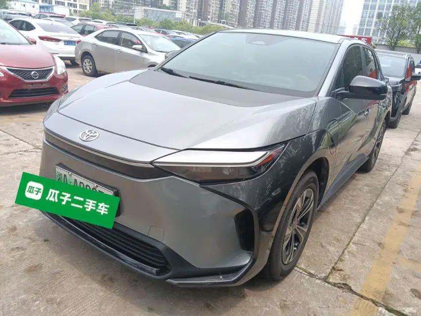 Toyota GAC bZ4X 2022 Long-Range Elite — миниатюра 1