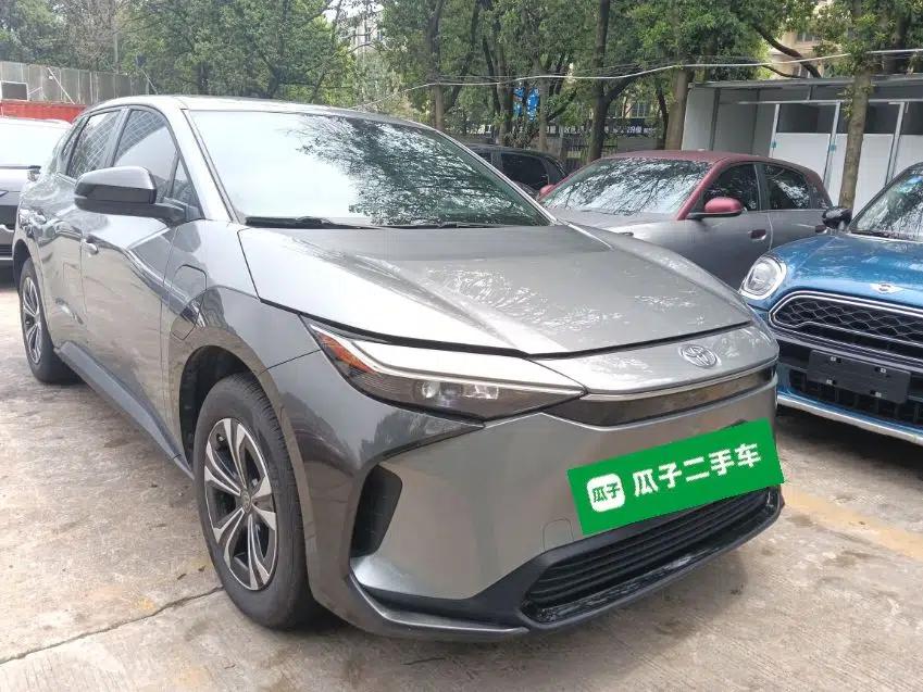 Toyota GAC bZ4X 2022 Long-Range Elite — миниатюра 3
