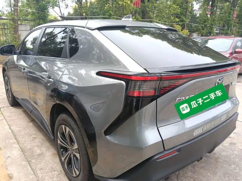 Toyota GAC bZ4X 2022 Long-Range Elite — миниатюра 4