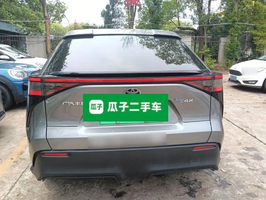 Toyota GAC bZ4X 2022 Long-Range Elite — миниатюра 5