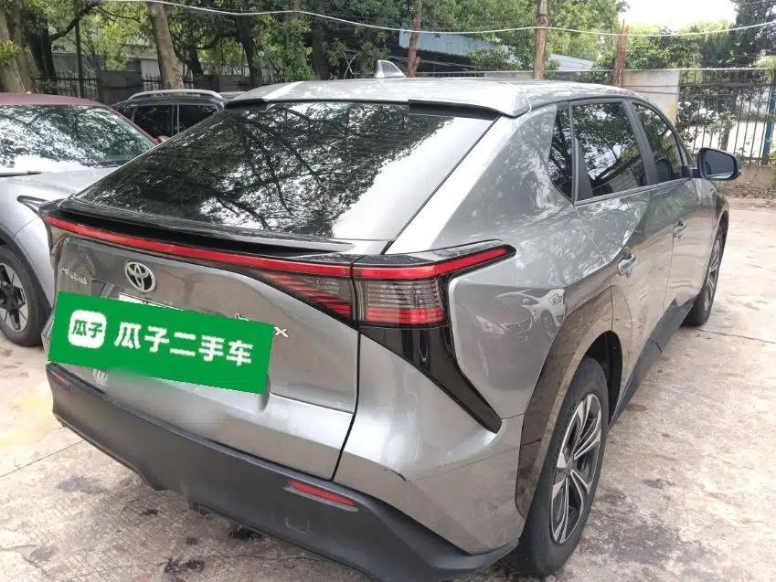 Toyota GAC bZ4X 2022 Long-Range Elite — миниатюра 6