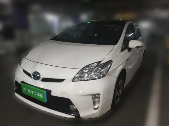 Toyota Prius 2012 1.8L Luxury Advanced Edition