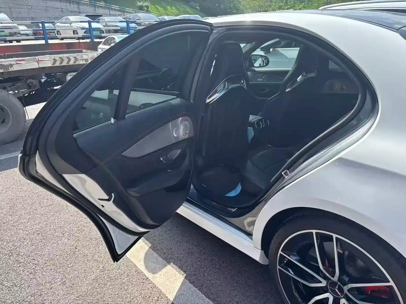 2019 Mercedes-Benz E-Class AMG 53 4MATIC+ — миниатюра 3