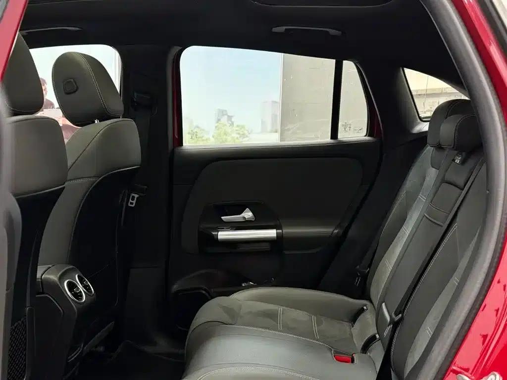 Mercedes-Benz EQA 2022 EQA 300 4MATIC First Edition — миниатюра 11