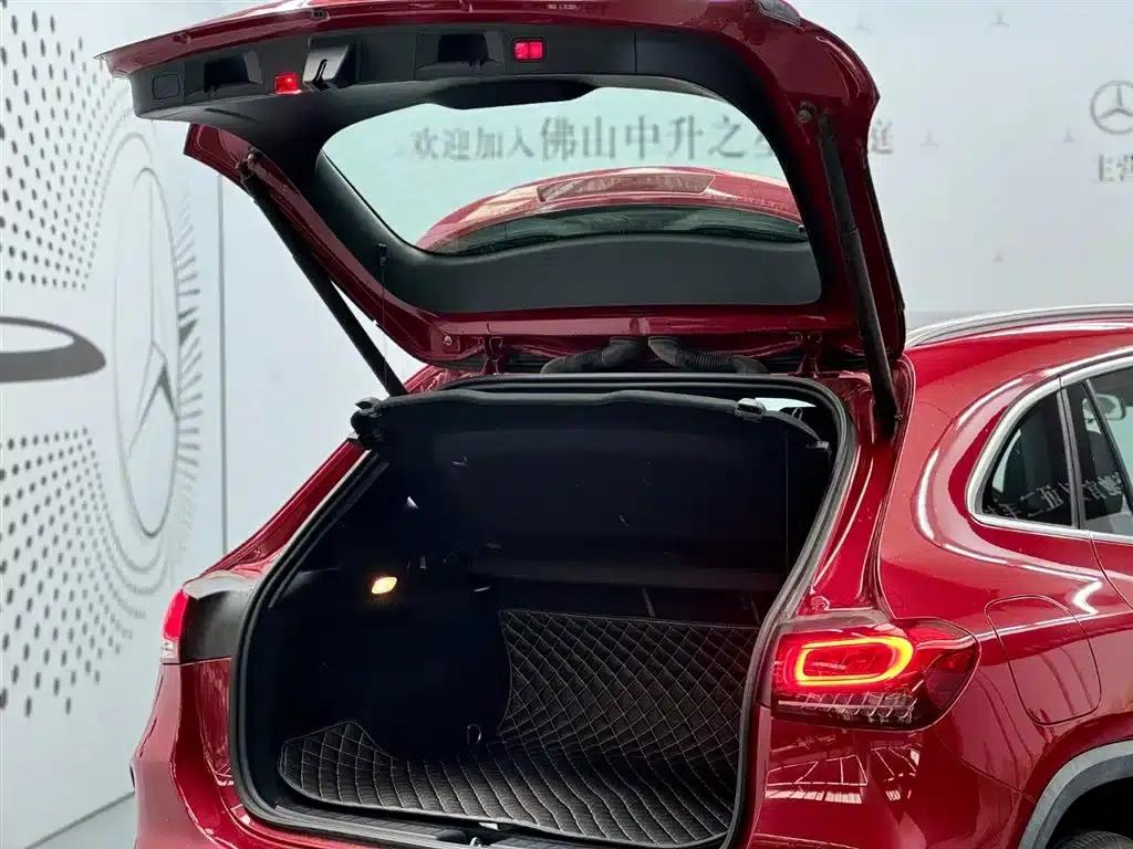 Mercedes-Benz EQA 2022 EQA 300 4MATIC First Edition — миниатюра 3