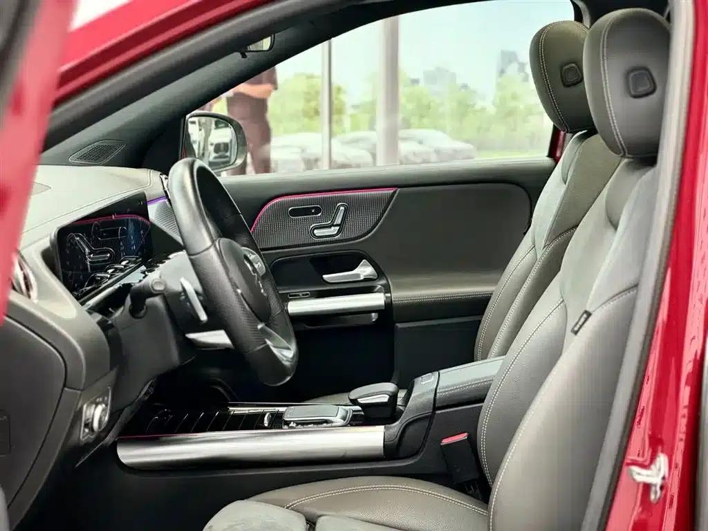 Mercedes-Benz EQA 2022 EQA 300 4MATIC First Edition — миниатюра 6
