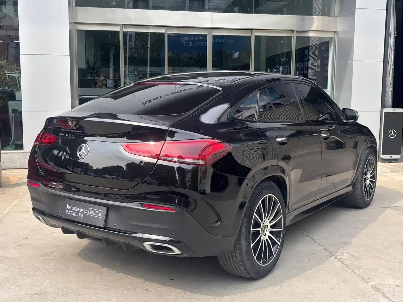 Mercedes-Benz GLE Coupe 2023 GLE 350 e 4MATIC Coupe SUV — миниатюра 3