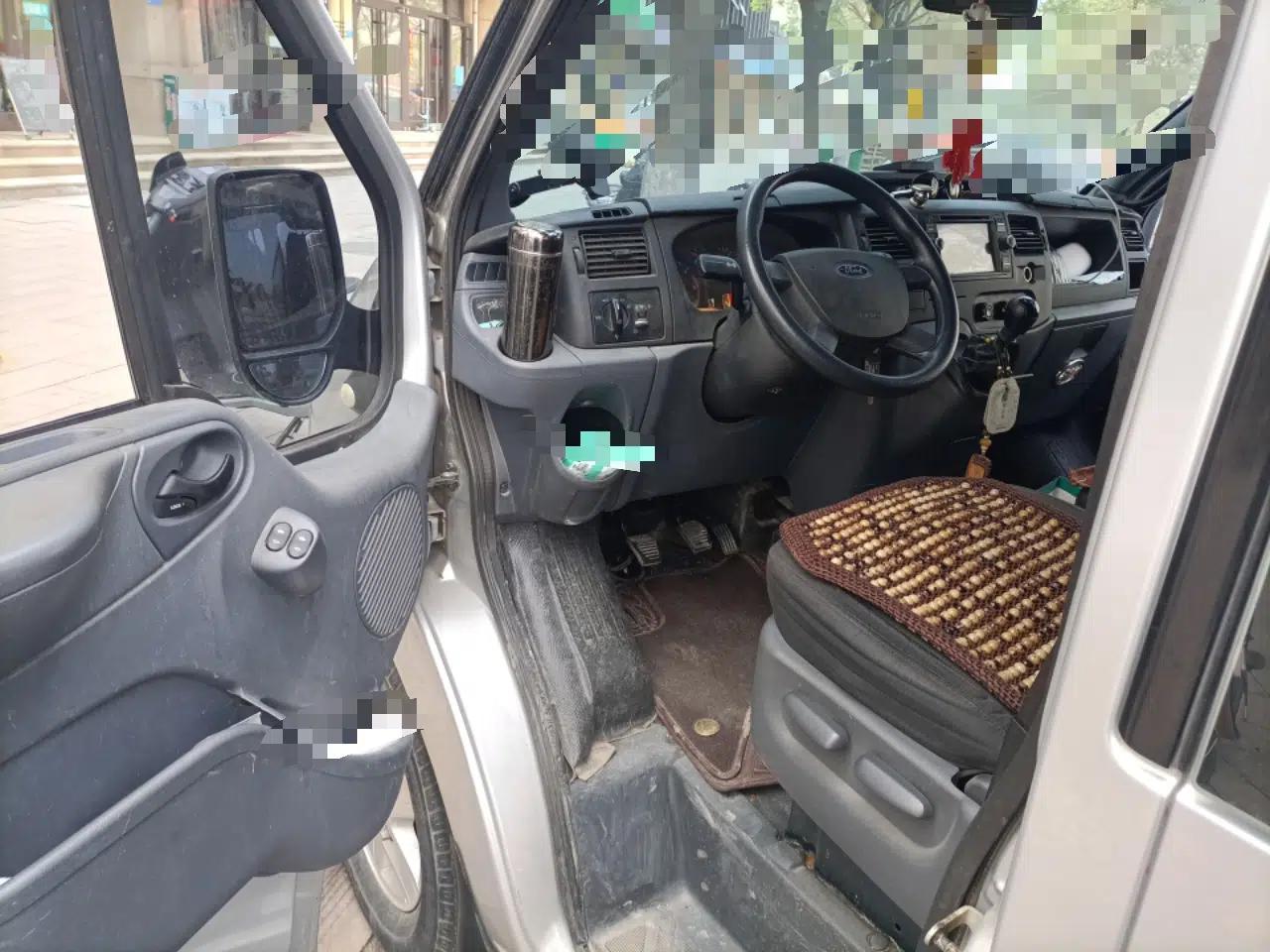 Ford Transit Custom 2015 2.4T Short-Wheelbase 6-Seater Mid-Roof Multi-Purpose Vehicle — миниатюра 17