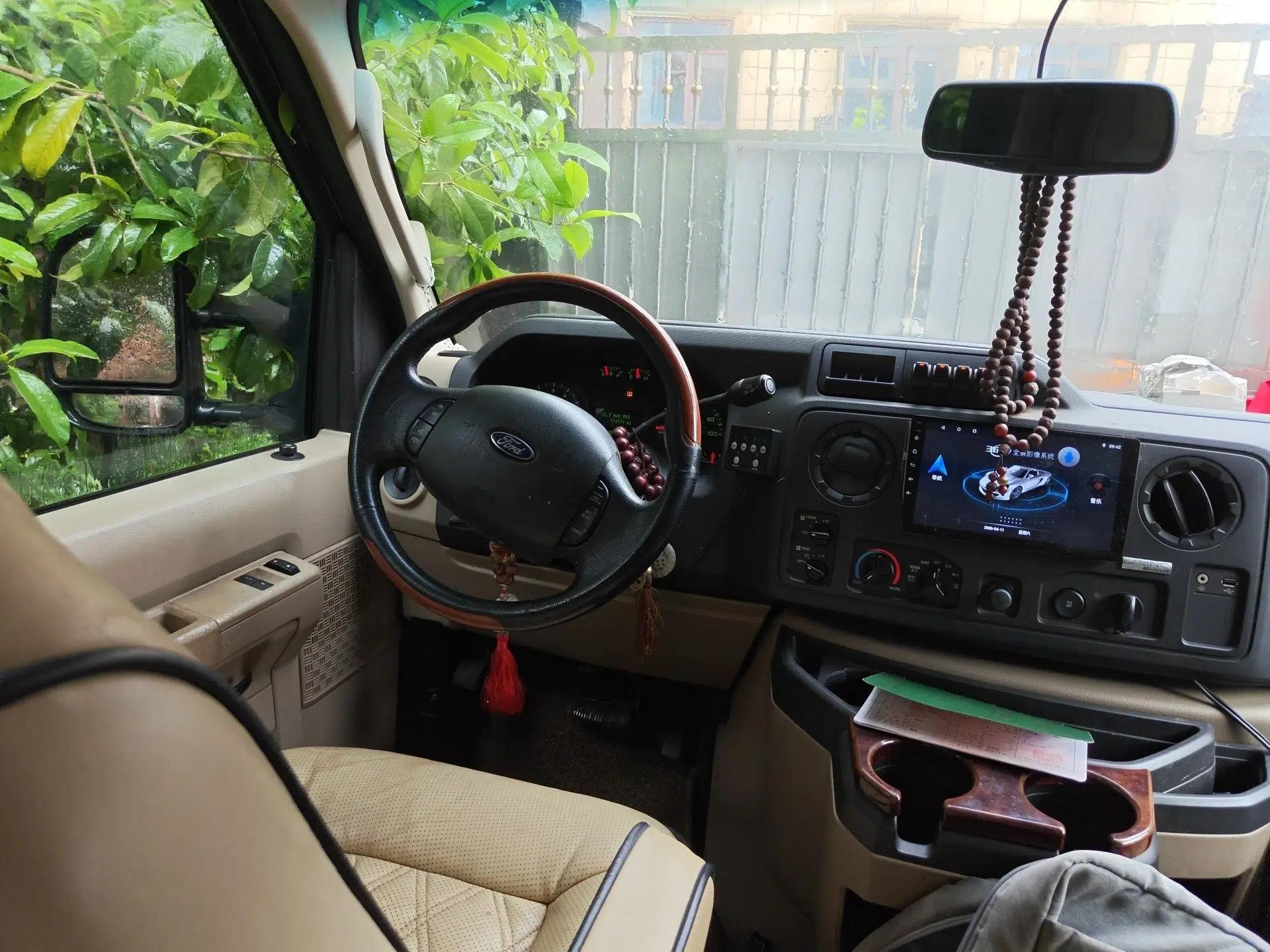 Ford E350  — миниатюра 11
