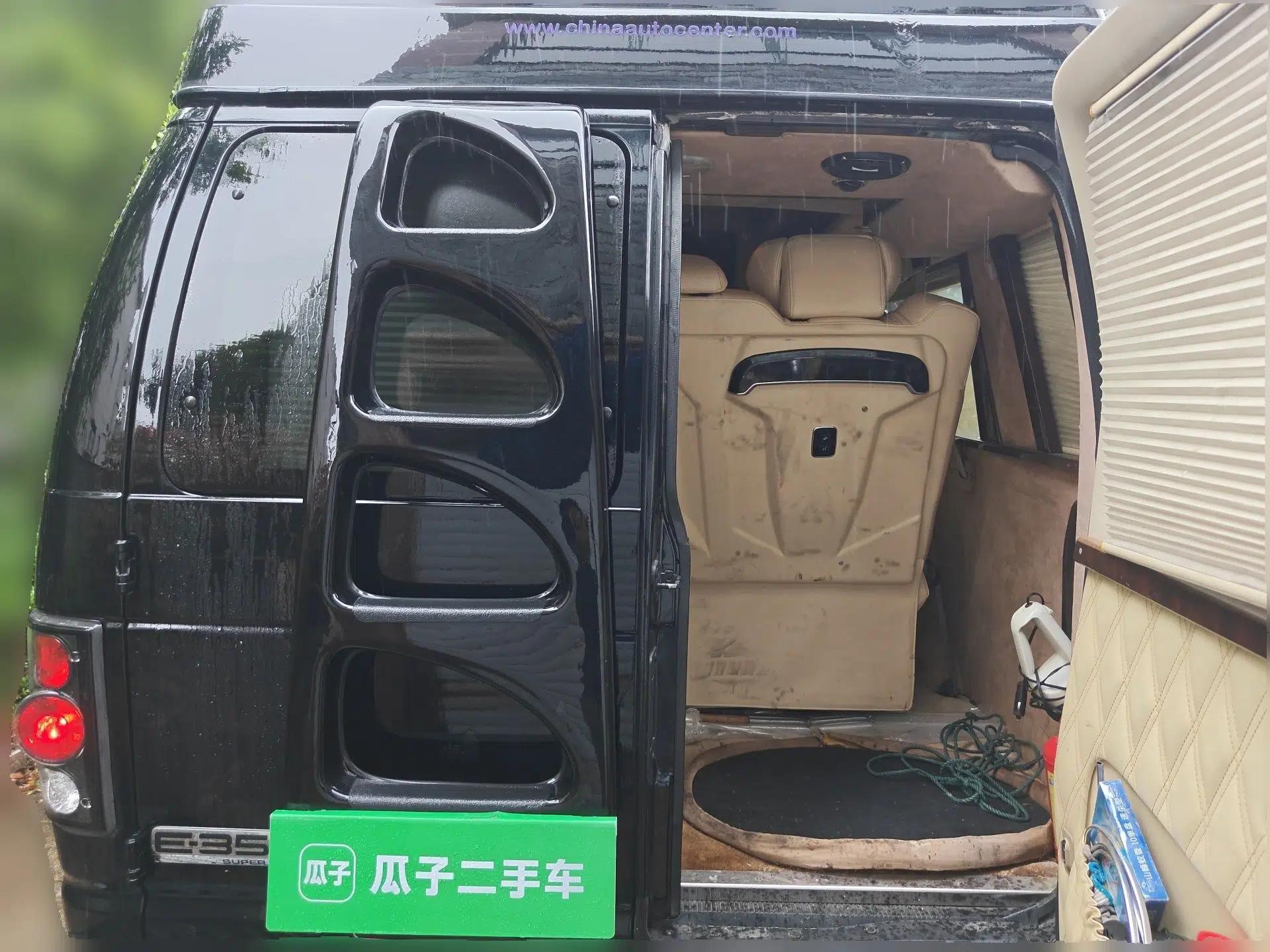 Ford E350  — миниатюра 20
