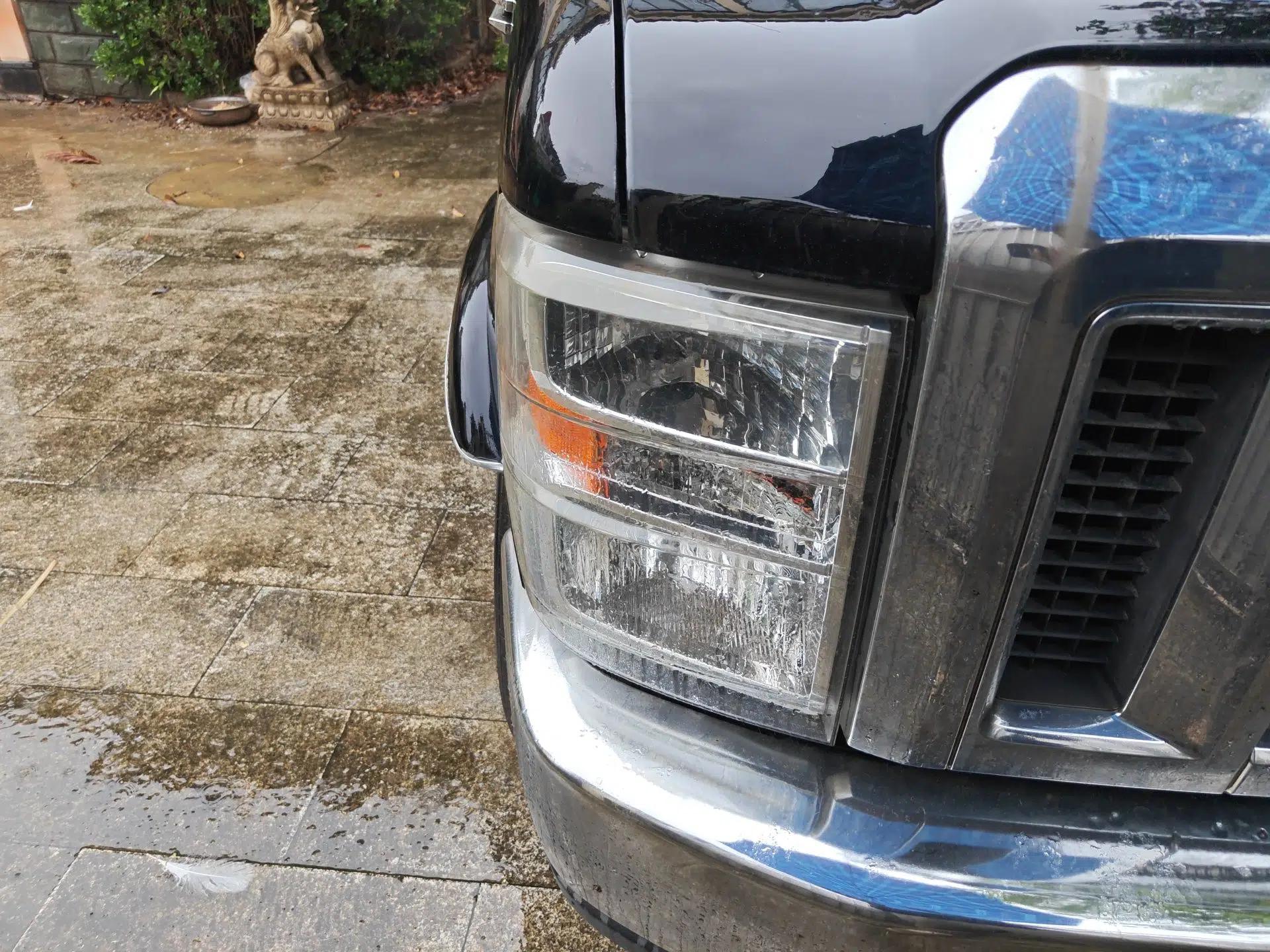 Ford E350  — миниатюра 7