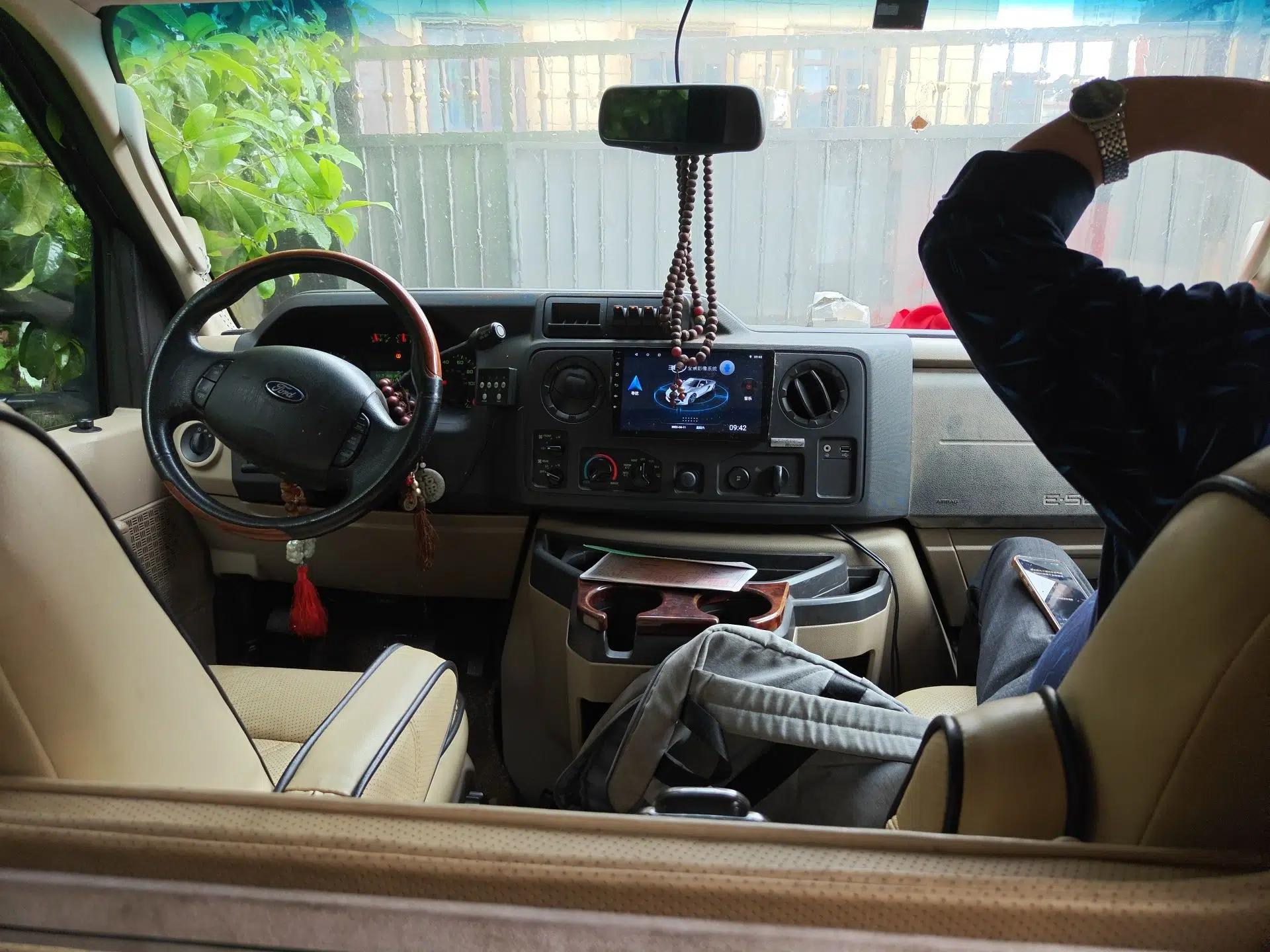 Ford E350  — миниатюра 10