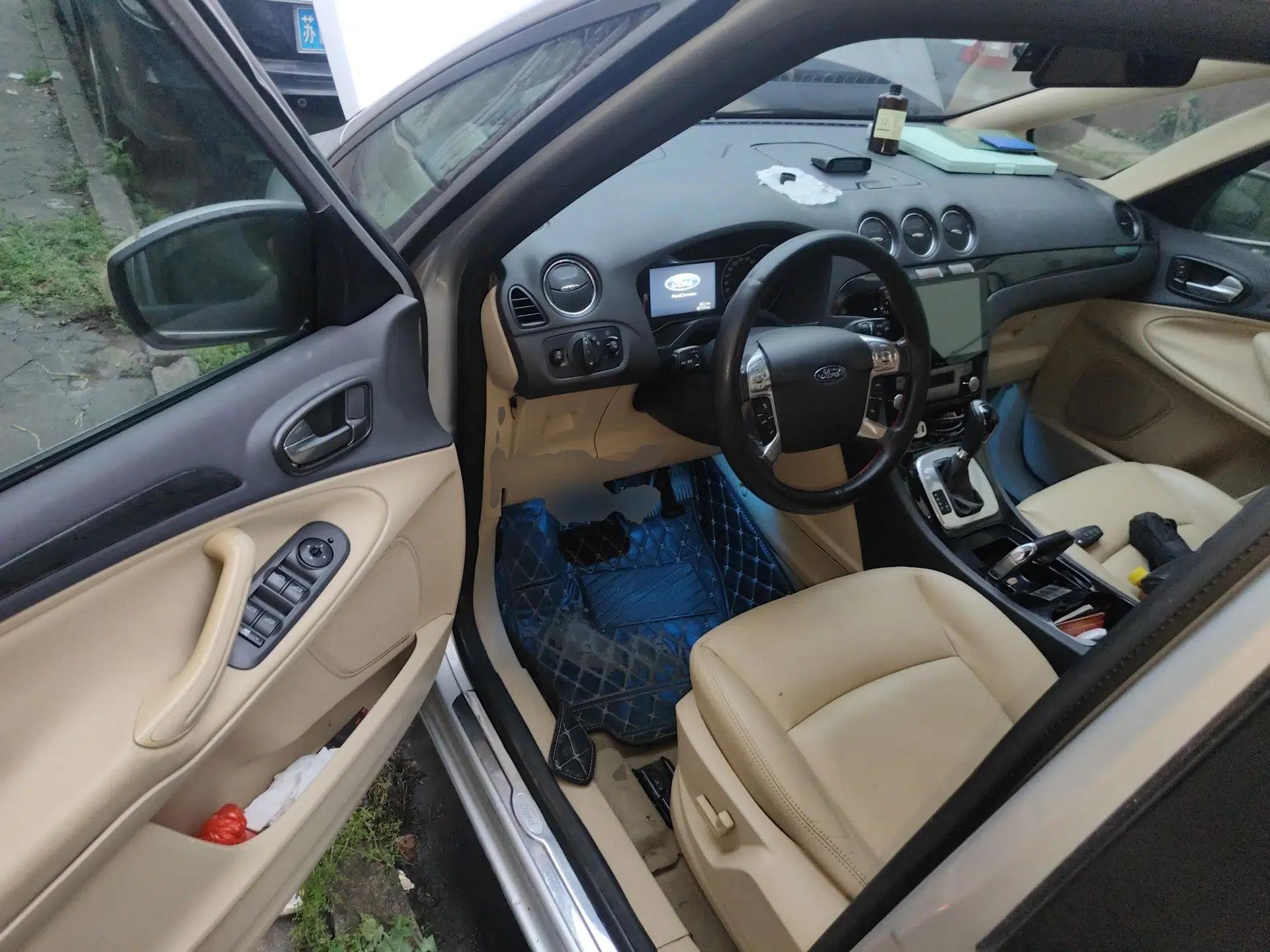 Ford S-MAX 2008 2.3L 7-Seater Luxury Version — миниатюра 17