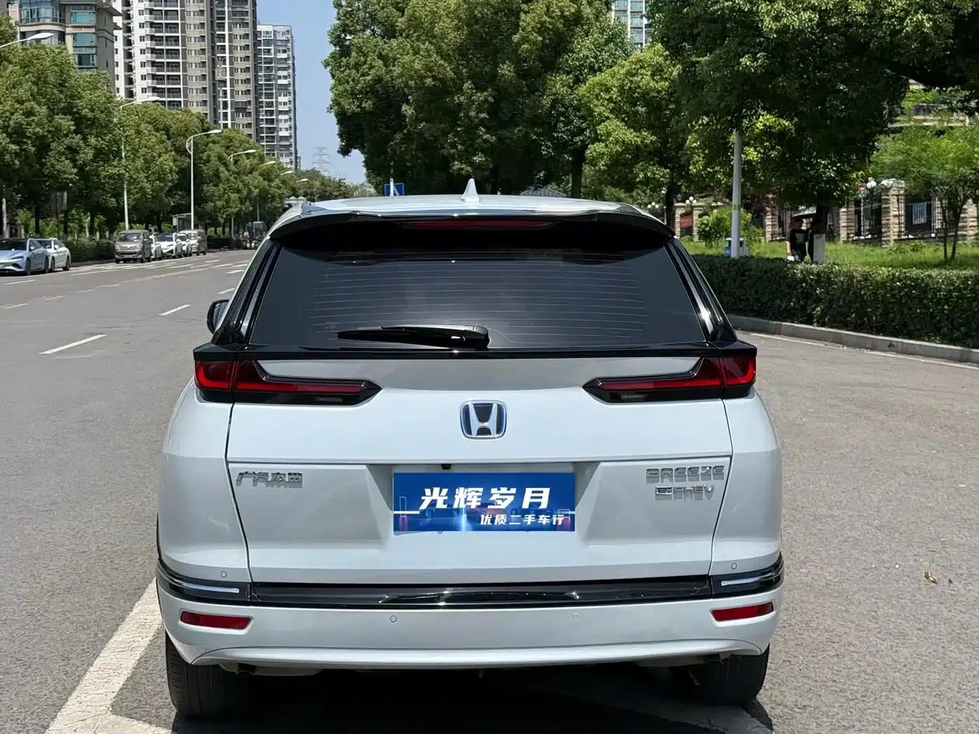2022 Honda Breeze e:PHEV Luxury Edition — миниатюра 27