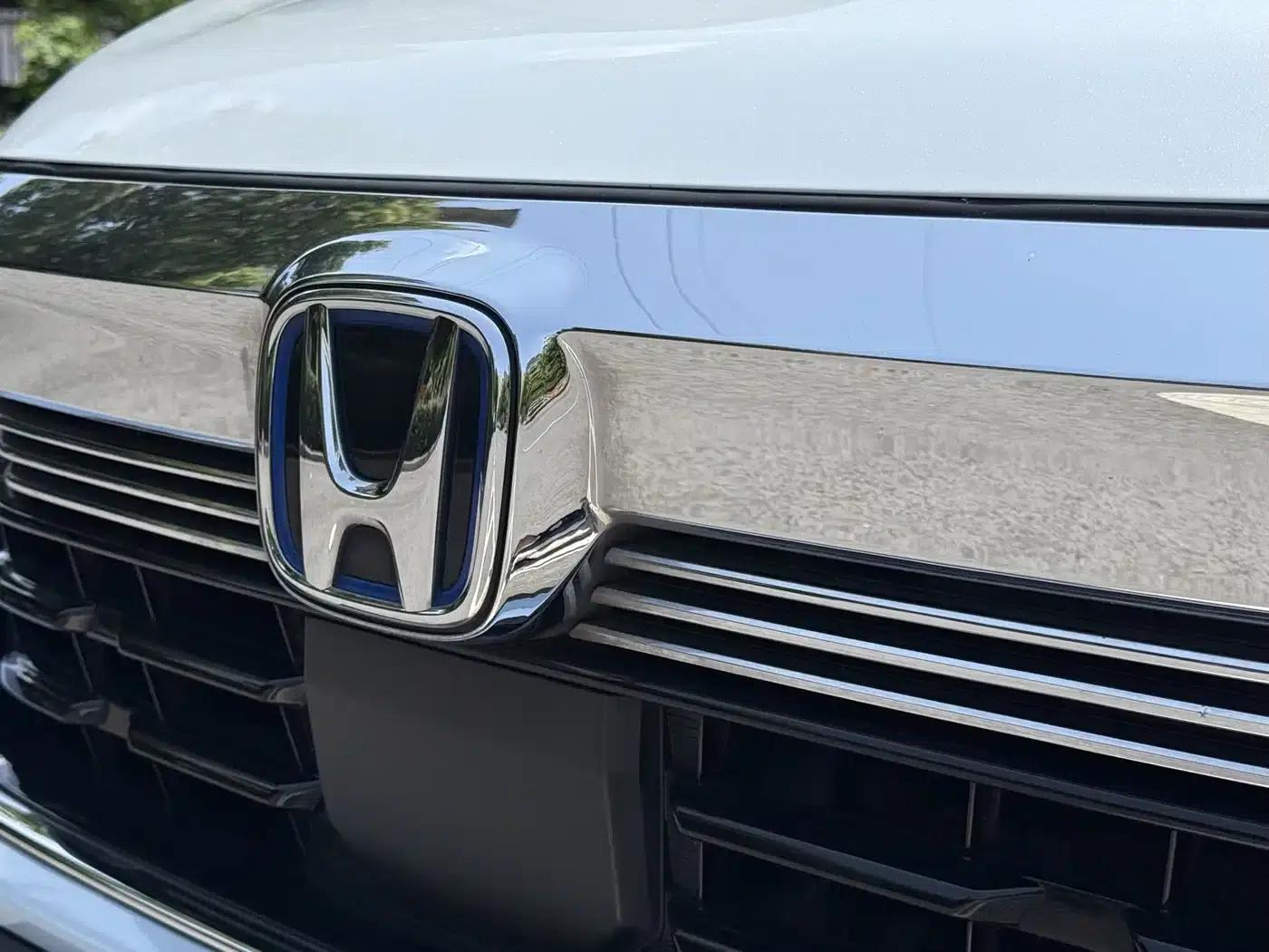 2022 Honda Breeze e:PHEV Luxury Edition — миниатюра 5