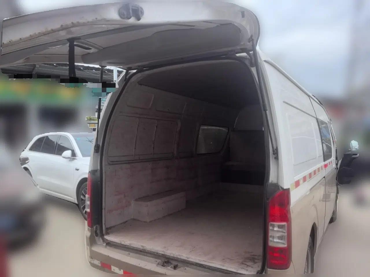 Foton Scenic G9 2017 2.4L Gasoline Cargo Van Commercial Version Long Wheelbase Model 4G69 — миниатюра 20