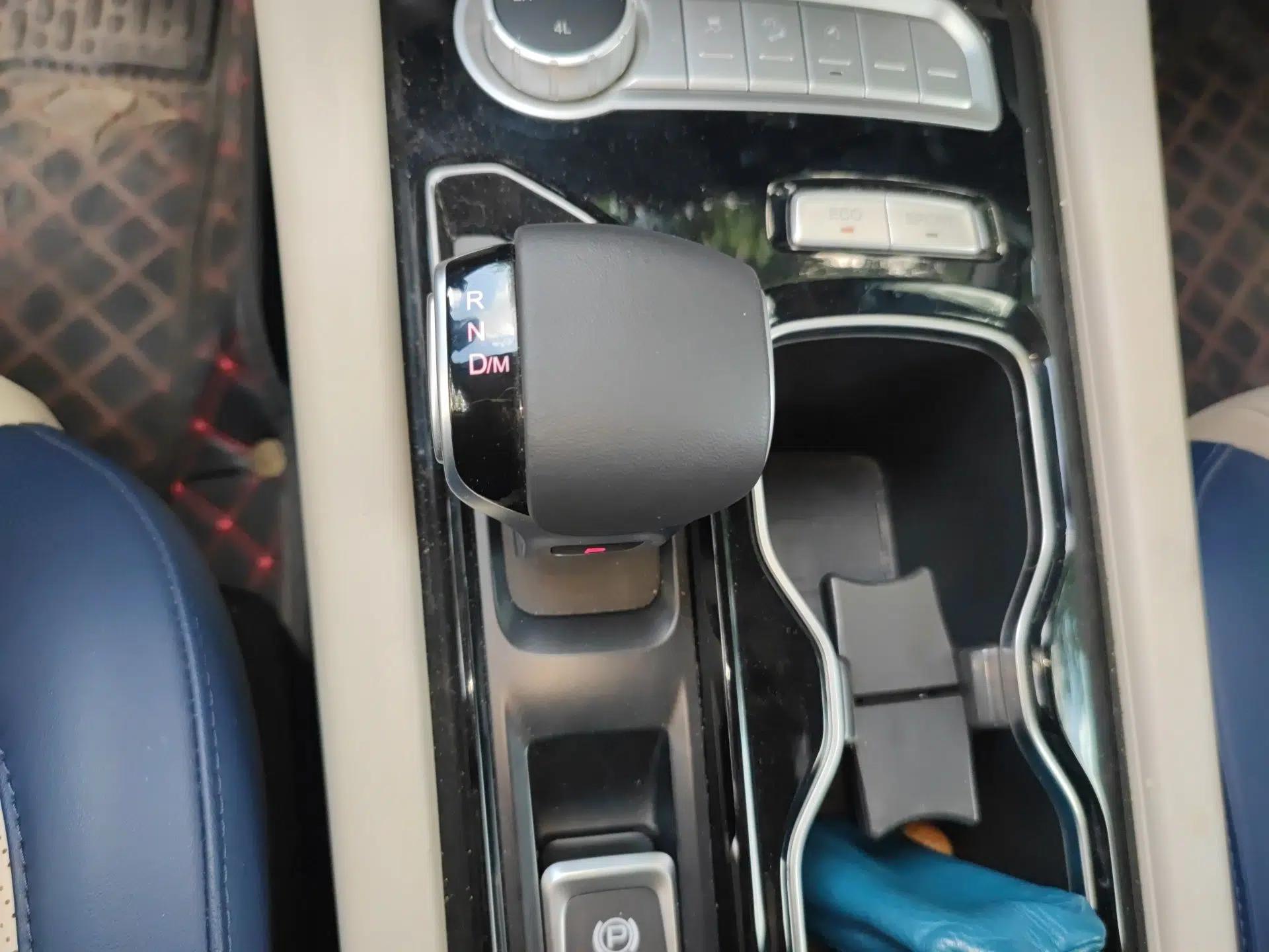 Foton General G9 2021 2.0T Armored Grand Commander Automatic 4x4 Leisure Edition Premium Standard Cab 4G20TI5 — миниатюра 15