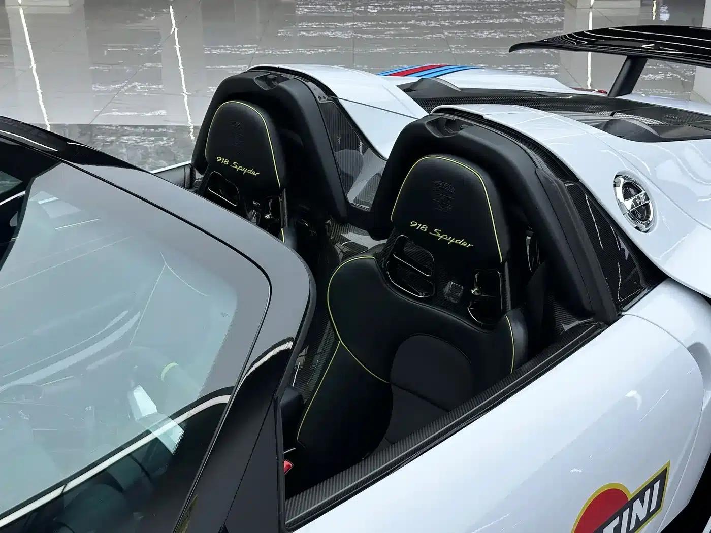 2014 918 Spyder 4.6L — миниатюра 23
