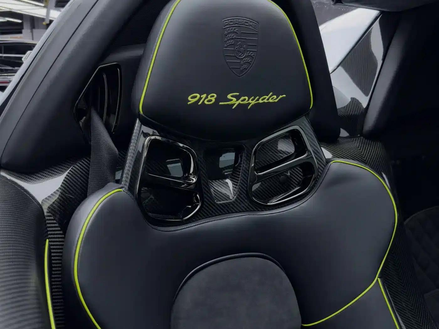 2014 918 Spyder 4.6L — миниатюра 26
