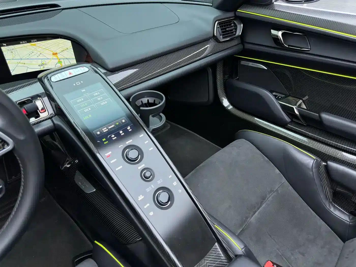 2014 918 Spyder 4.6L — миниатюра 39