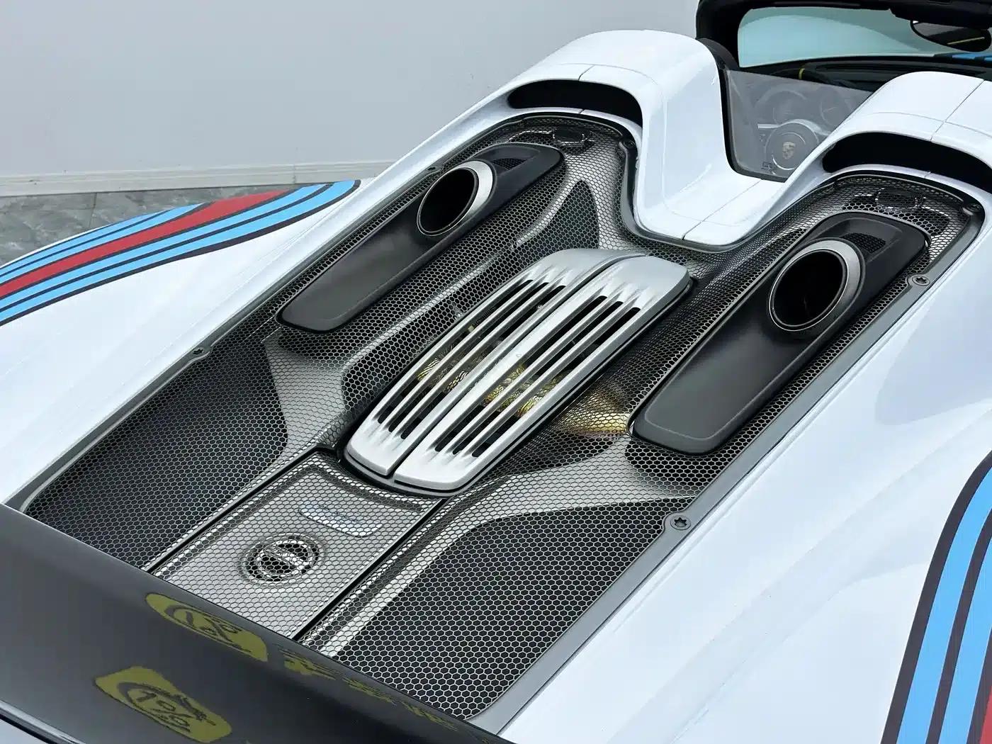 2014 918 Spyder 4.6L — миниатюра 41