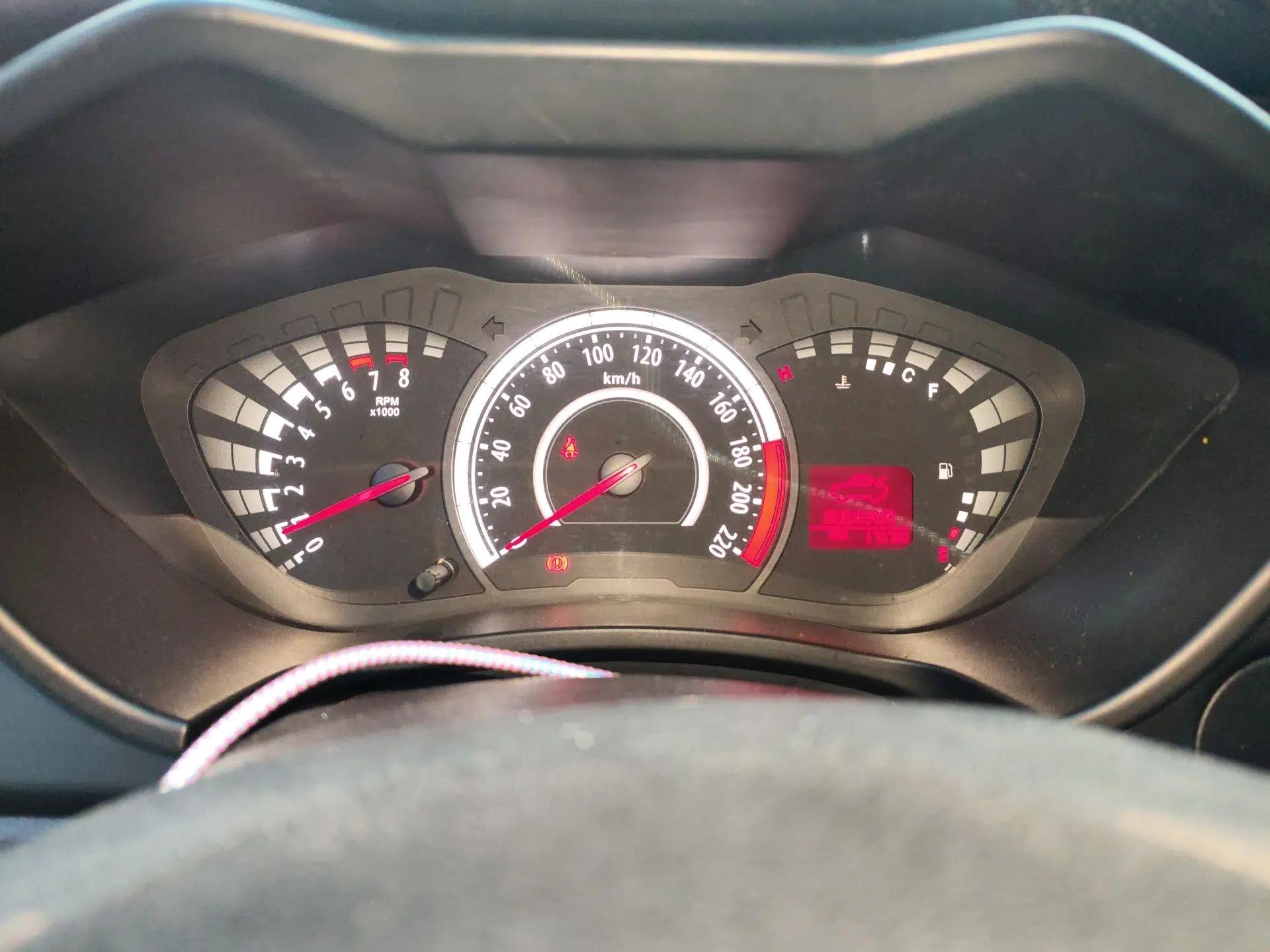 GAC Trumpchi GA3S Vision 2014 1.6L Manual Elite Edition — миниатюра 12