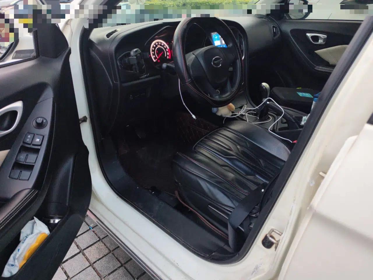 GAC Trumpchi GA3S Vision 2014 1.6L Manual Elite Edition — миниатюра 17