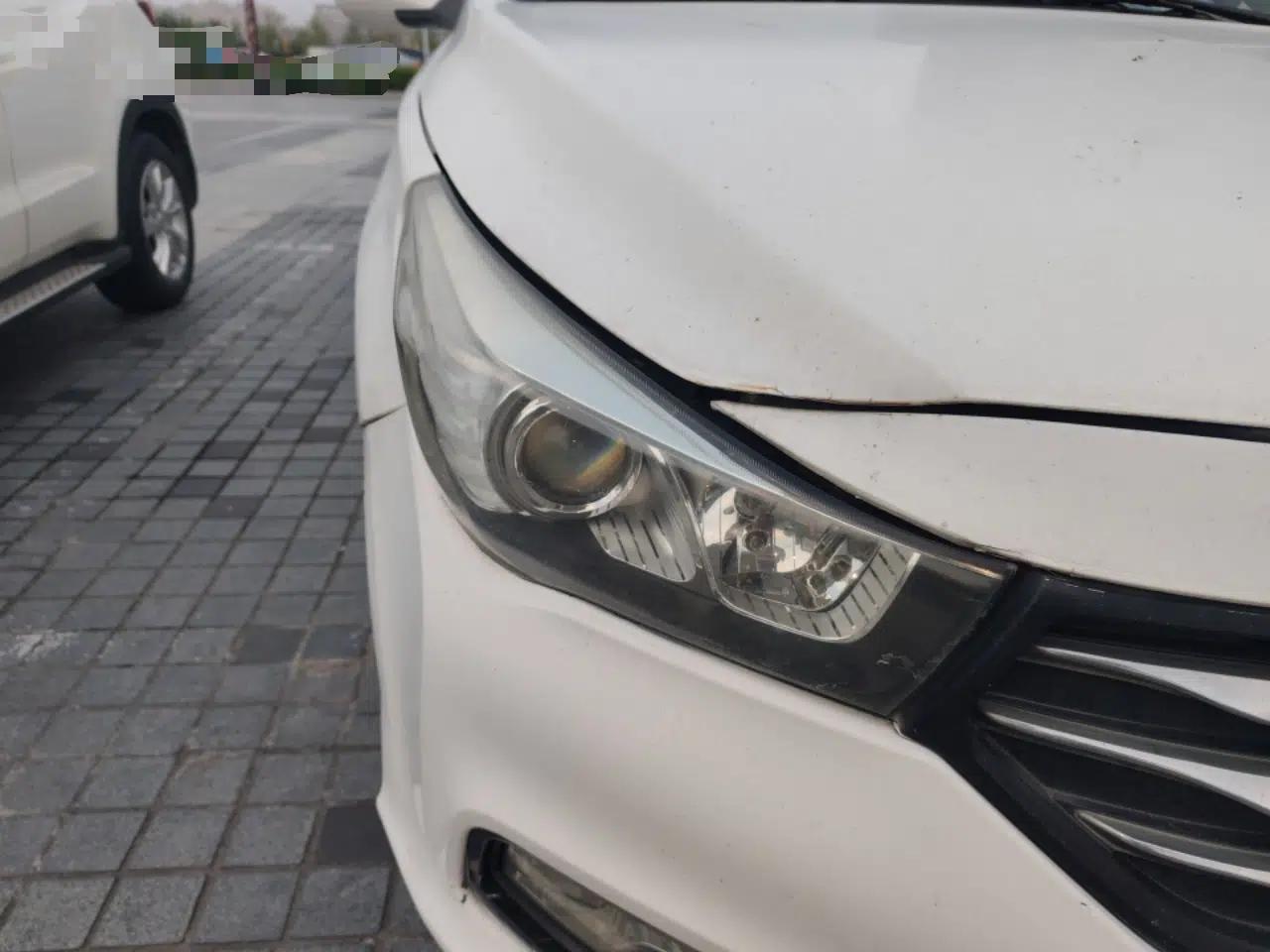 GAC Trumpchi GA3S Vision 2014 1.6L Manual Elite Edition — миниатюра 7