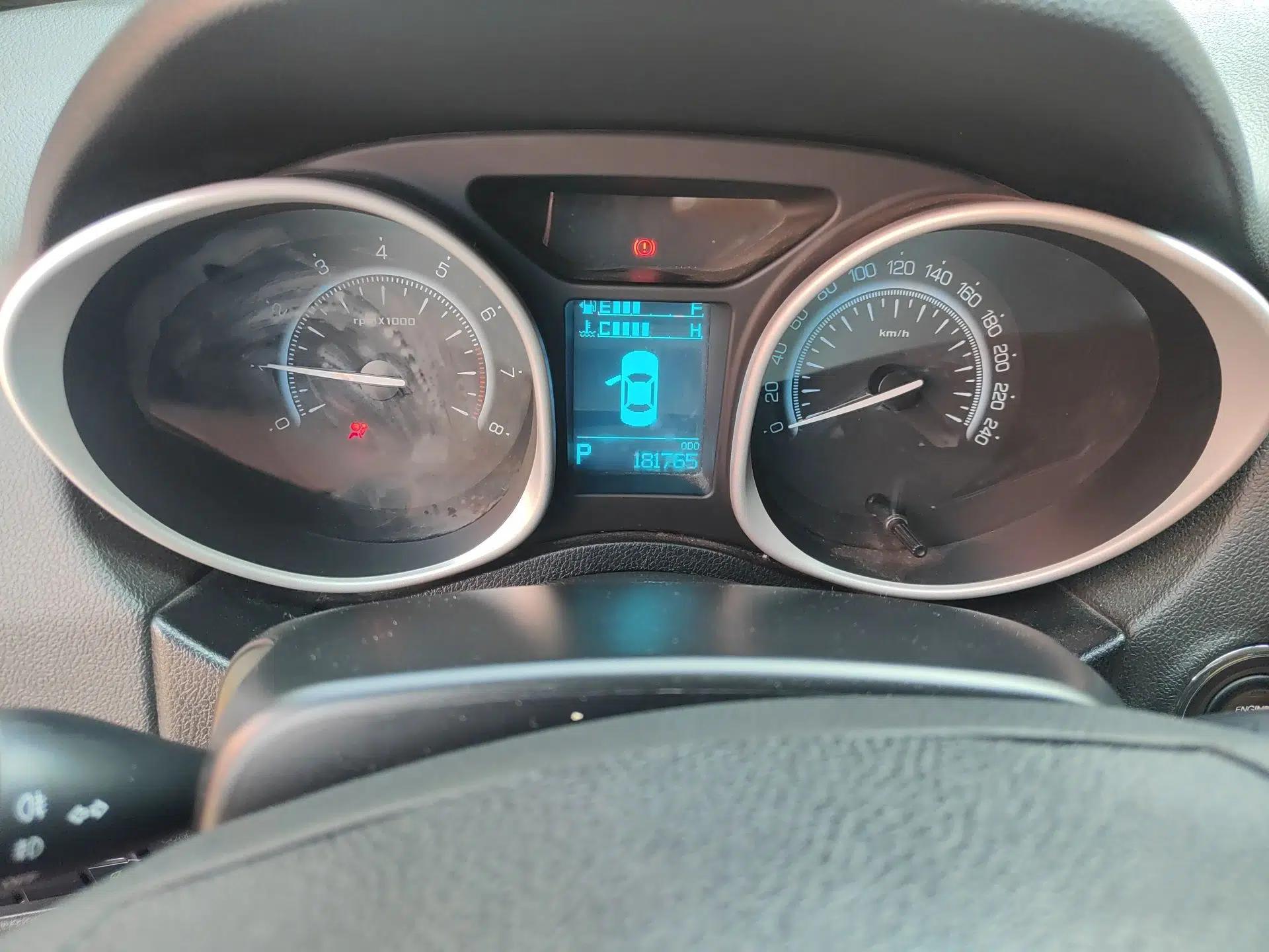GAC Trumpchi GS5 Super 2015 1.8T Automatic Two-Wheel Drive Elite Edition — миниатюра 13