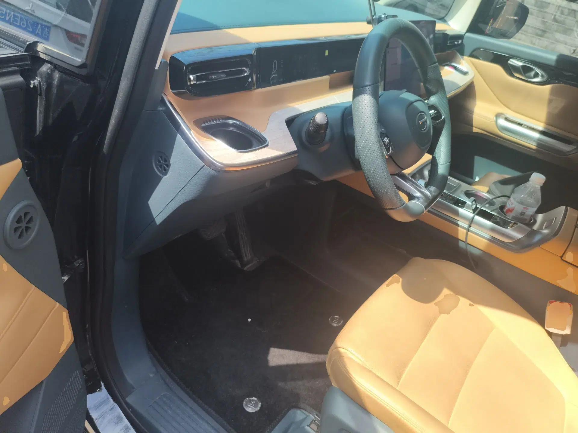 GAC Trumpchi E8 2024 Honor Series 2.0L Honor Edition — миниатюра 17