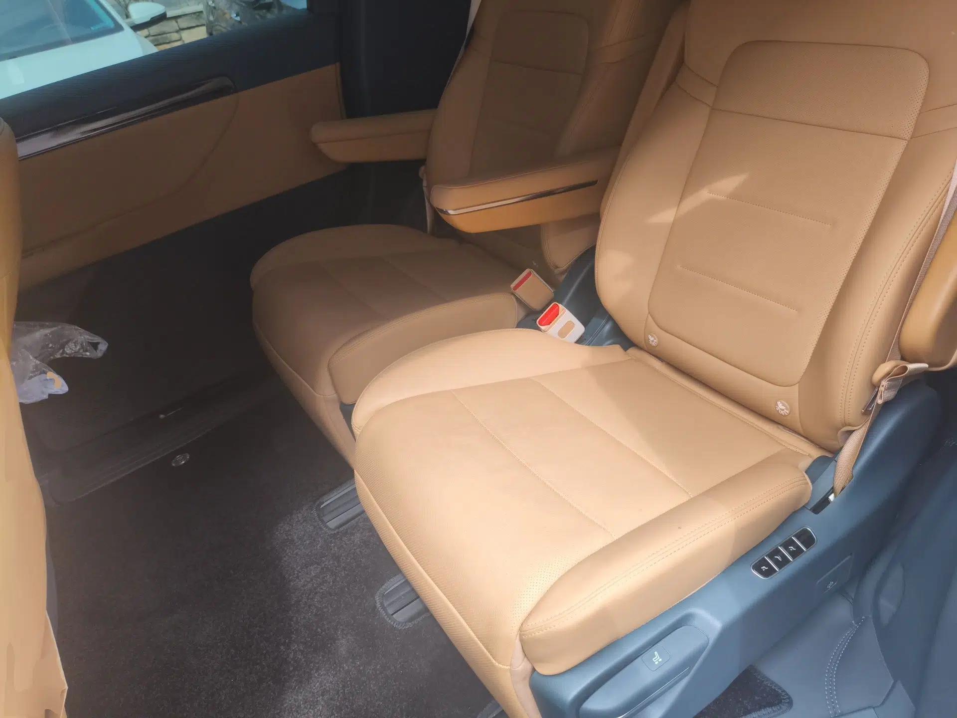 GAC Trumpchi E8 2024 Honor Series 2.0L Honor Edition — миниатюра 18