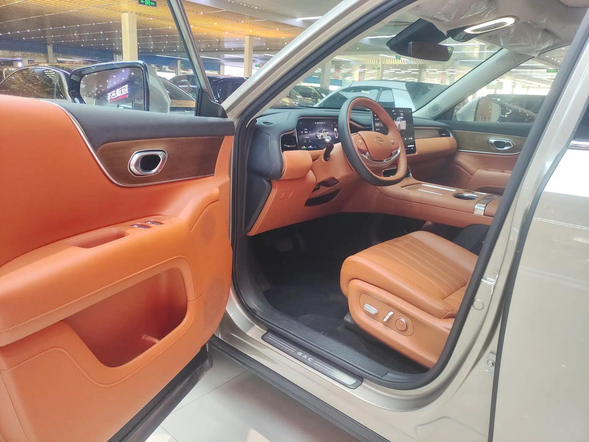 GAC Trumpchi S9 2025 Model Qiankun Ultra 6-Seater — миниатюра 19