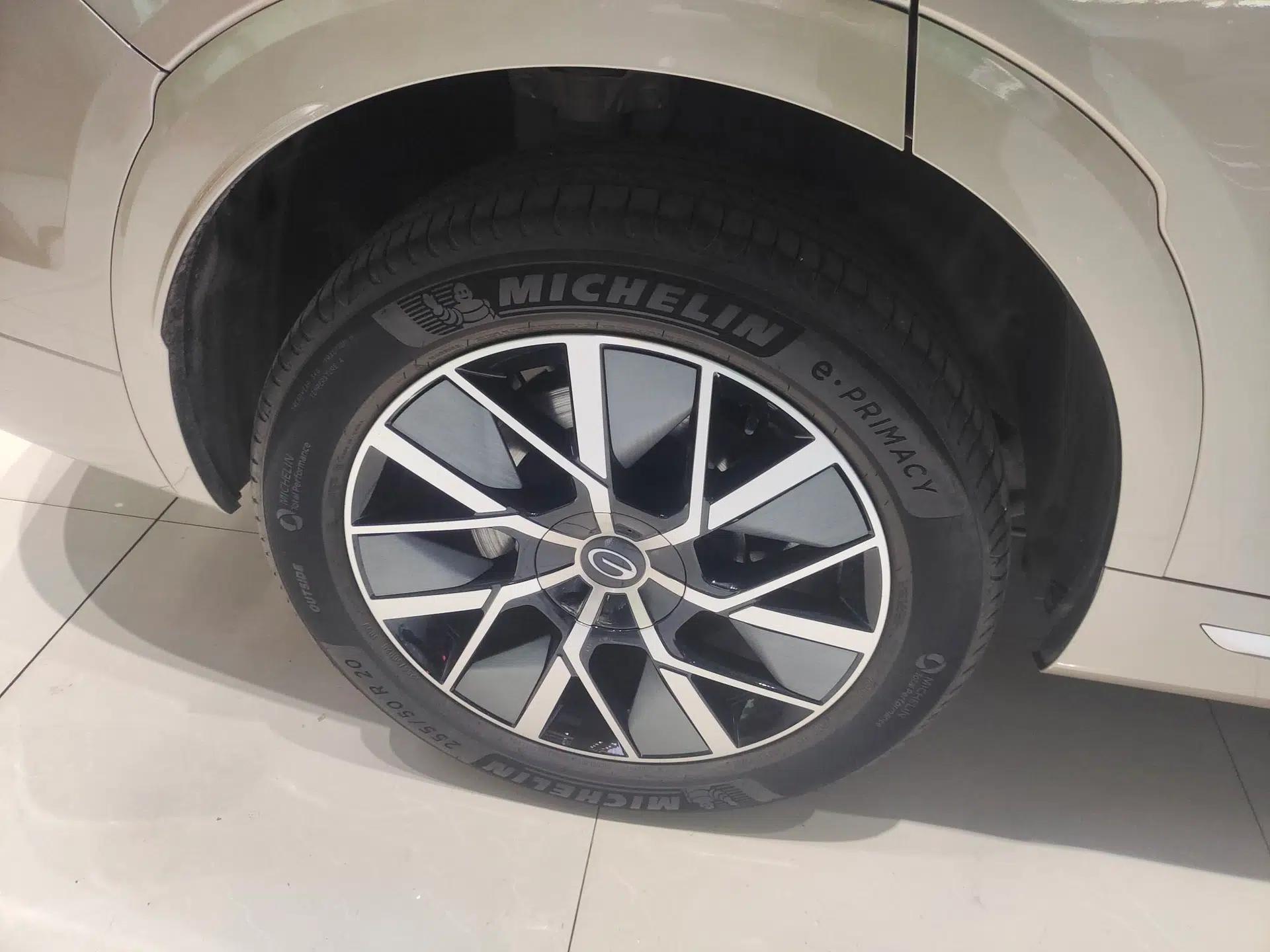 GAC Trumpchi S9 2025 Model Qiankun Ultra 6-Seater — миниатюра 10