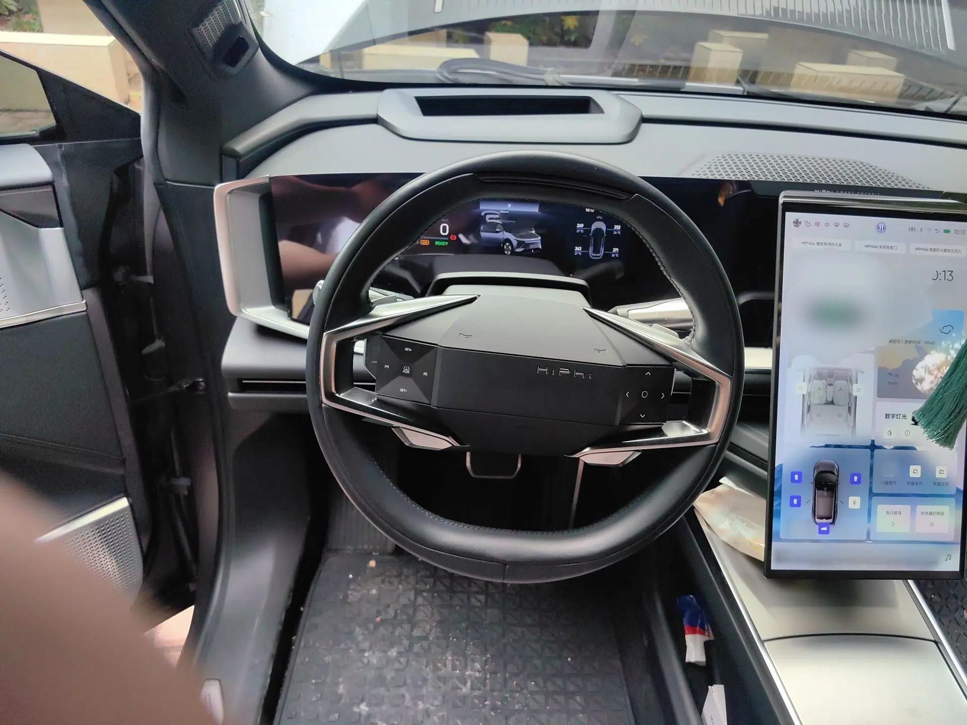 HiPhi Y 2023 560 km Pioneer Edition — миниатюра 11