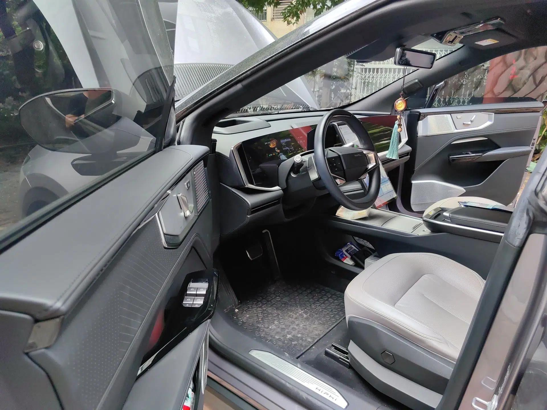 HiPhi Y 2023 560 km Pioneer Edition — миниатюра 17