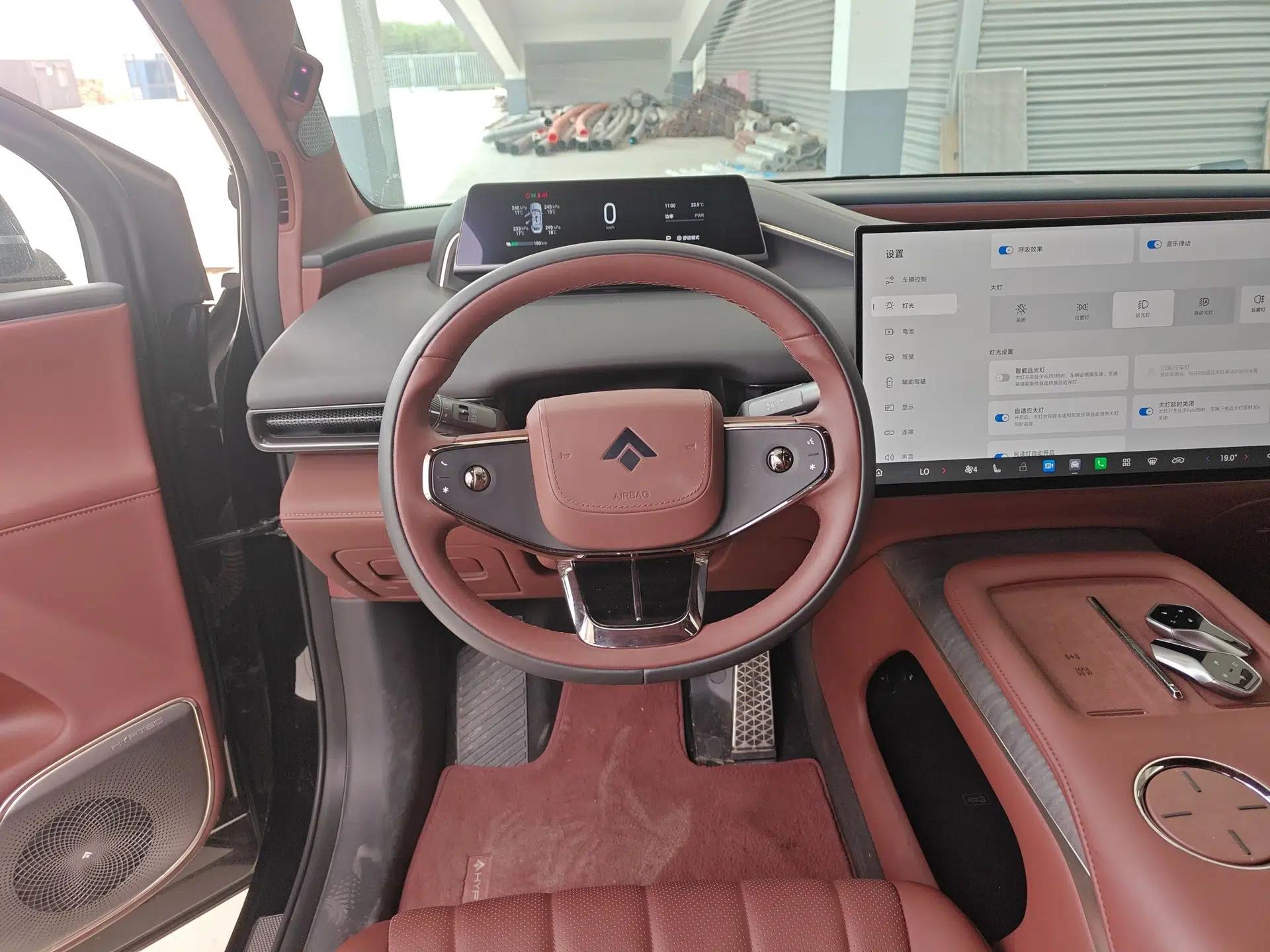 Hyptec HL 2025 700 Ultra Six-Seater All-Wheel-Drive LiDAR Version — миниатюра 14