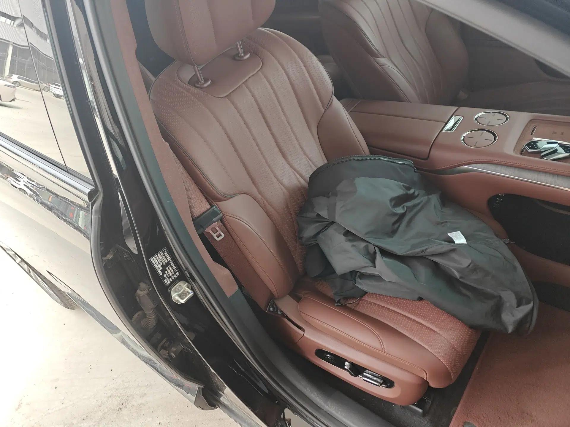 Hyptec HL 2025 700 Ultra Six-Seater All-Wheel-Drive LiDAR Version — миниатюра 23