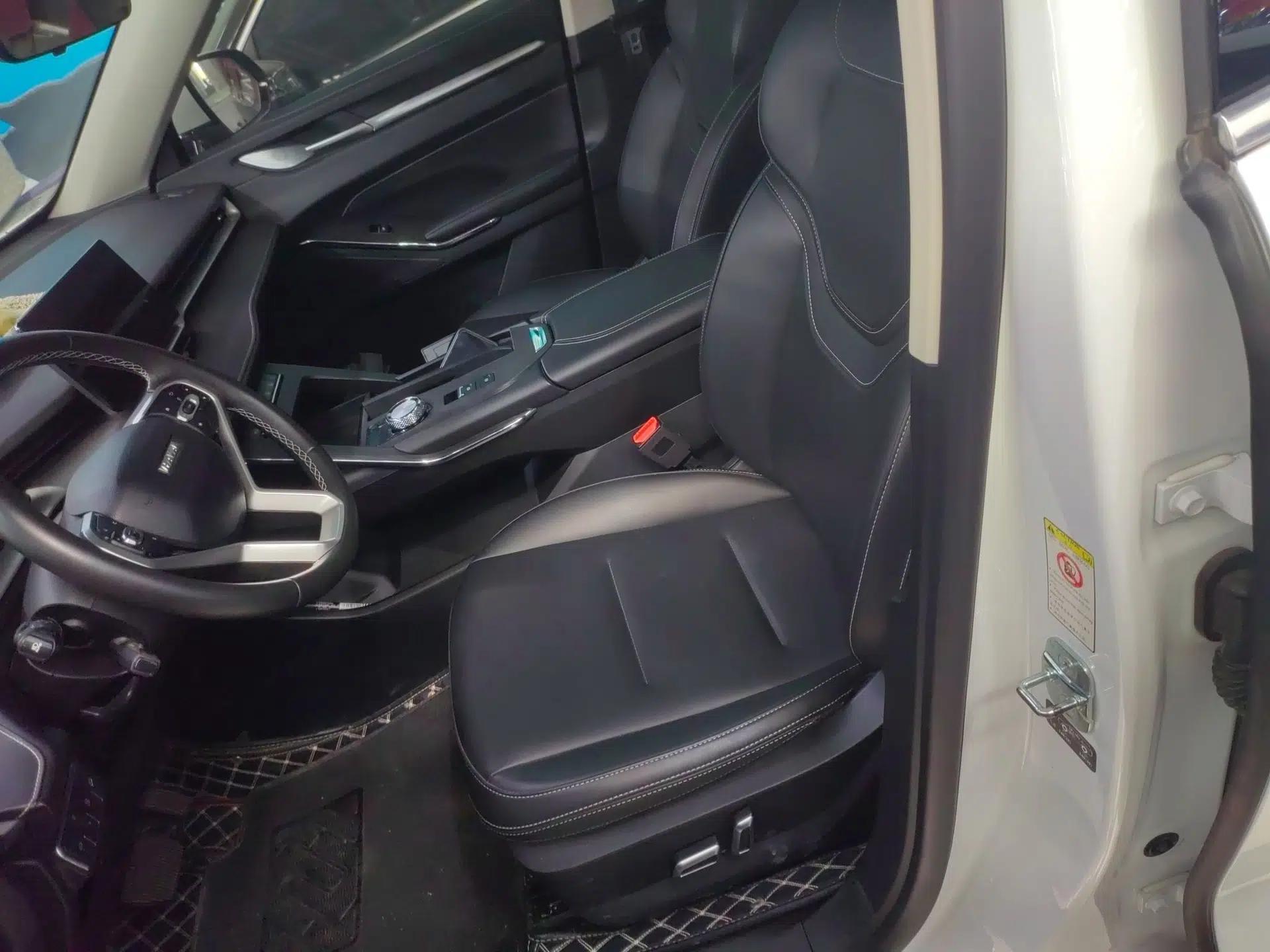 Haval H6 New Energy 2023 DHT-PHEV 55KM Enjoyment Edition — миниатюра 18