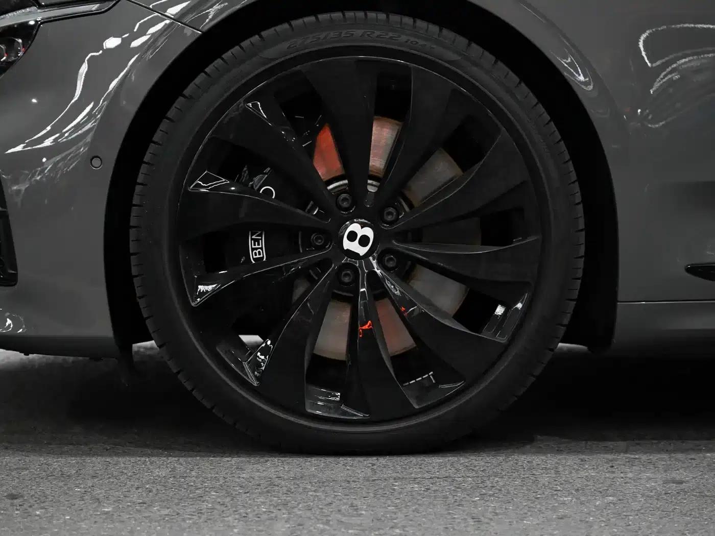 2026 Continental Plug-in Hybrid GT Base Model — миниатюра 21