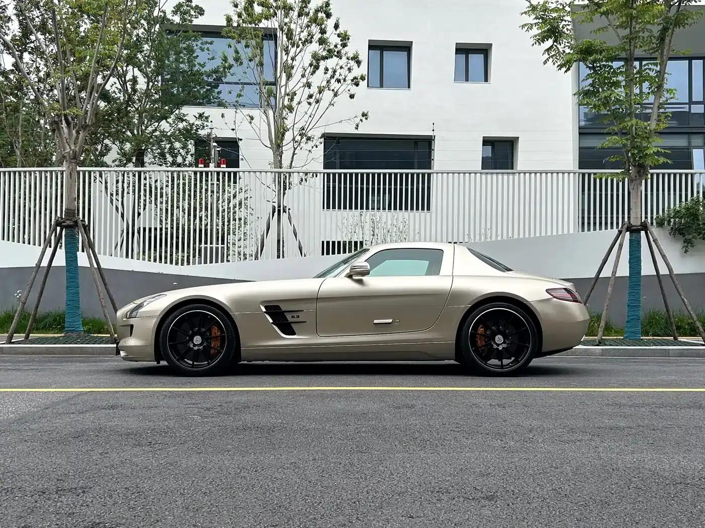 2011 Mercedes-Benz SLS AMG — миниатюра 8