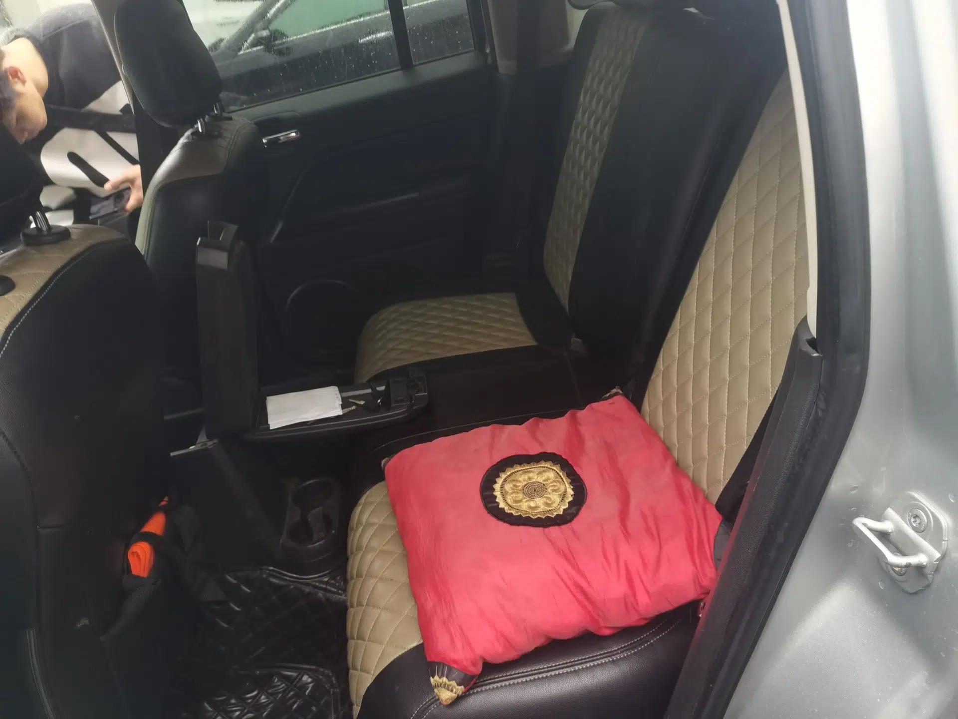 Jeep Patriot 2012 2.4 Sport Edition — миниатюра 18