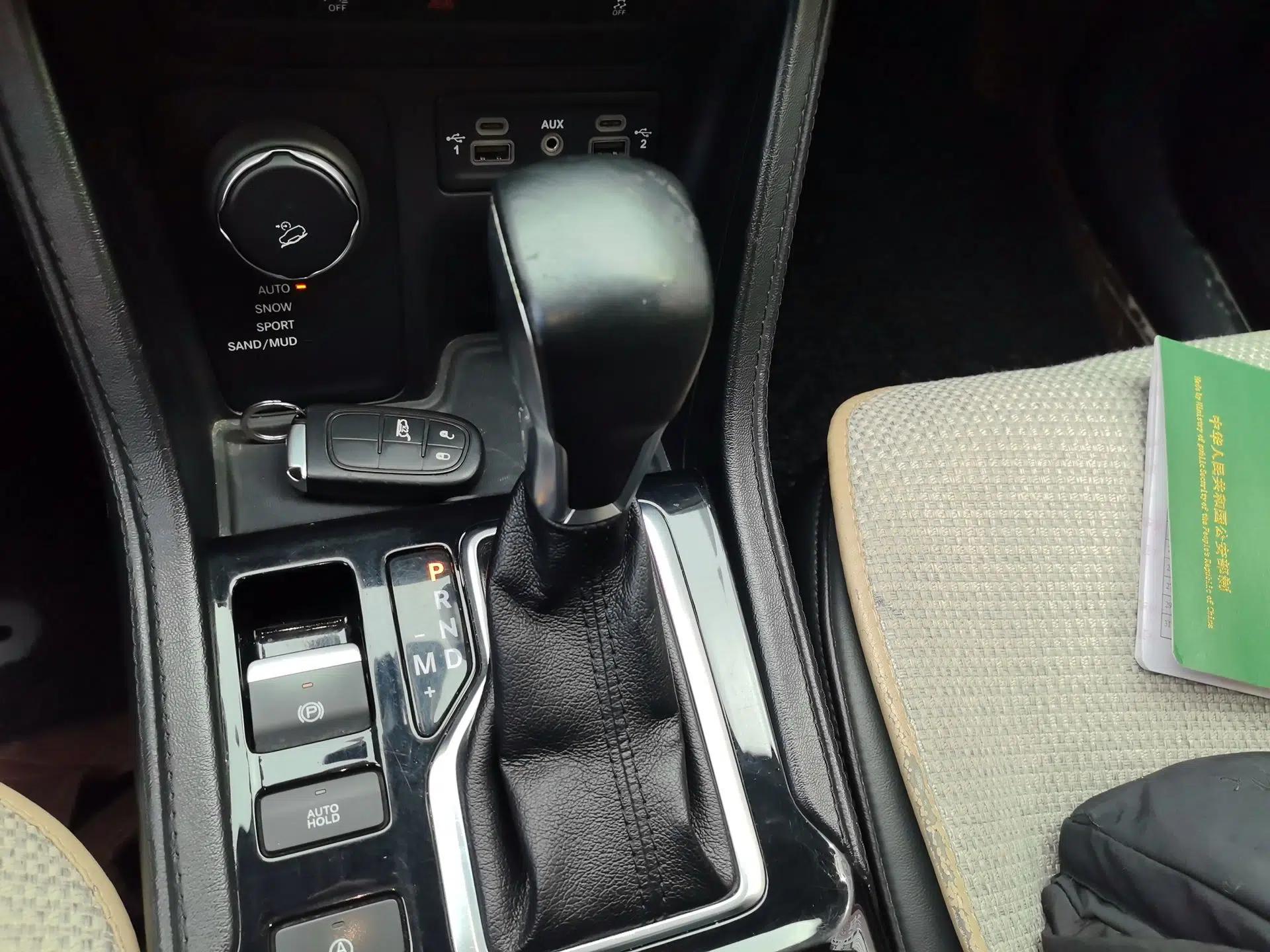 Jeep Commander 2018 2.0T Four-Wheel Drive Prestige Edition China V — миниатюра 15
