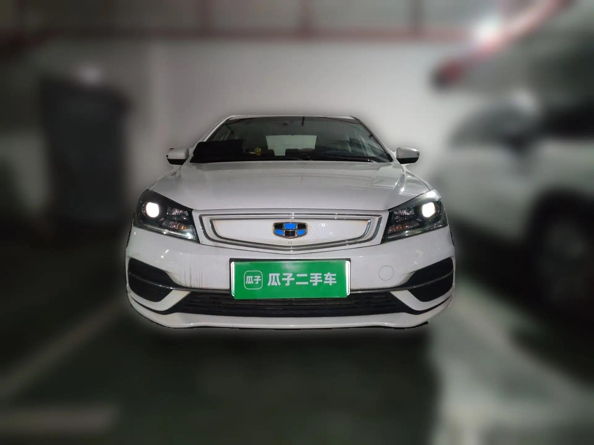 Geely Auto Emgrand New Energy 2018 EV450 Ambition Model — миниатюра 2
