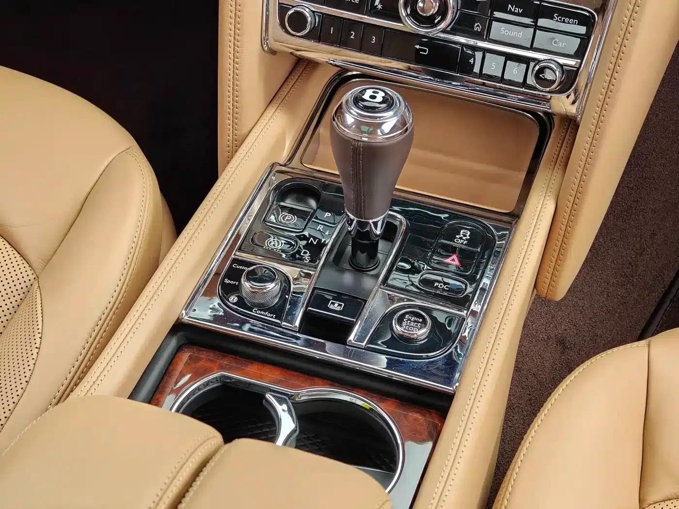 Mulsanne 2017 6.8T Long Wheelbase — миниатюра 13
